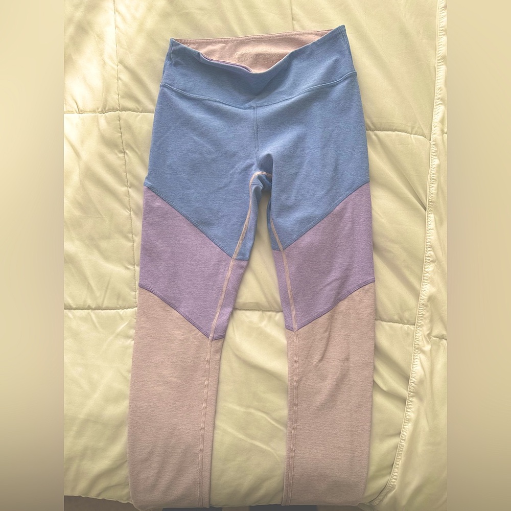 Outdoor voices leggings. XS
